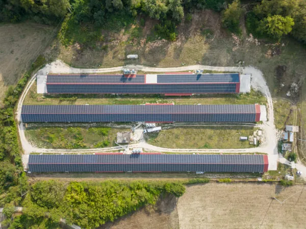 Impianto fotovoltaico installato e gestito direttamente da Glayx per autoconsumo e test tecnologici
