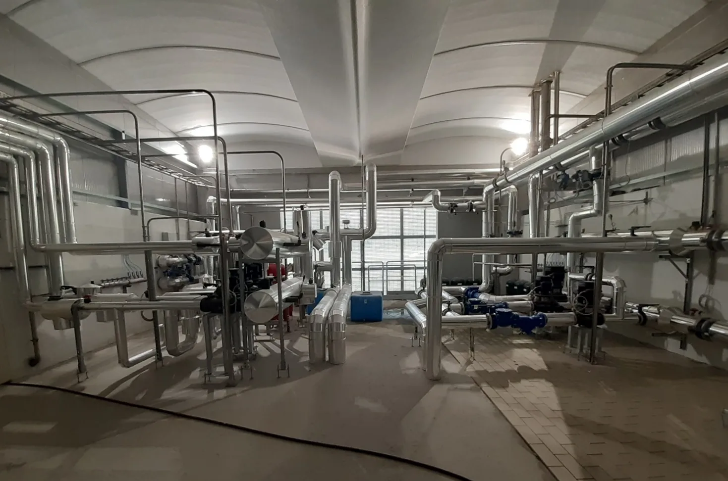 Impianto di trigenerazione Glayx installato presso Cartiere Carrara – vista dell’area produttiva